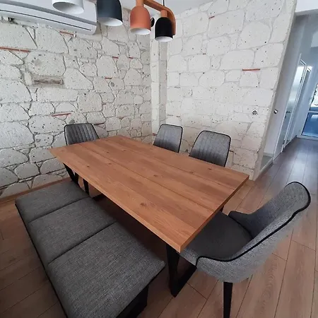Alacati Koy Ici Mustakil Havuzlu&bahceli Lux * Çeşme